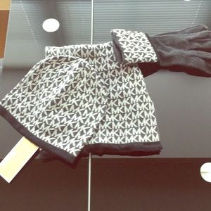 MICHAEL Michael Kors Accessories - Michael Kors- scarf/ hat/ glove set MICHAEL Michael Kors Accessories - Michael Kors- scarf/ hat/ glove set
